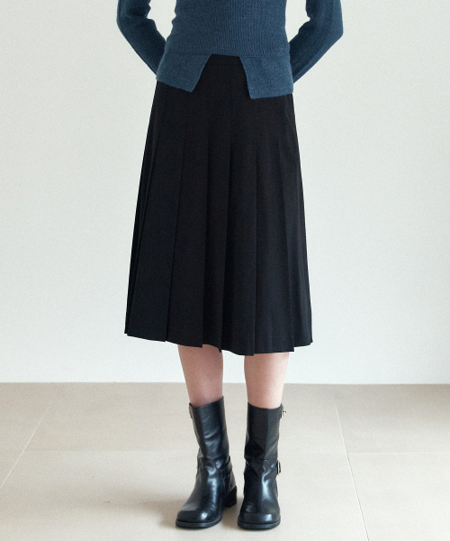 YUPPE(ヨッペ)の「プリーツウールスカート_ブラック(スカート・レディース・その他・SMALL/MEDIUM)」の1枚目の写真