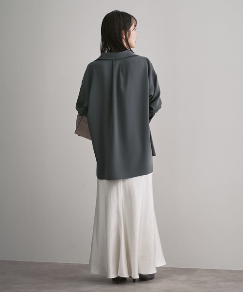 Noble（ノーブル）の「《追加》シーズンカラープレーンシャツ（シャツ/ブラウス・レディース・グリーン/チャコールグレー/ホワイト・FREE）」の8枚目の写真