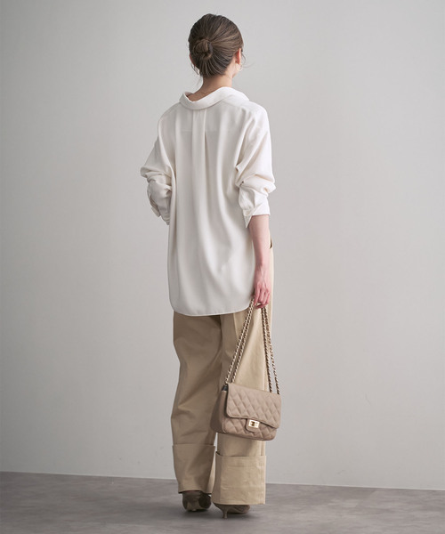 Noble（ノーブル）の「《追加》シーズンカラープレーンシャツ（シャツ/ブラウス・レディース・グリーン/チャコールグレー/ホワイト・FREE）」の19枚目の写真