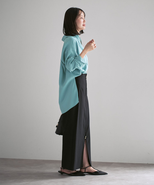 Noble（ノーブル）の「《追加》シーズンカラープレーンシャツ（シャツ/ブラウス・レディース・グリーン/チャコールグレー/ホワイト・FREE）」の9枚目の写真