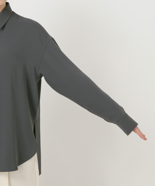 Noble（ノーブル）の「《追加》シーズンカラープレーンシャツ（シャツ/ブラウス・レディース・グリーン/チャコールグレー/ホワイト・FREE）」の15枚目の写真