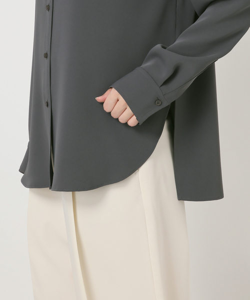 Noble（ノーブル）の「《追加》シーズンカラープレーンシャツ（シャツ/ブラウス・レディース・グリーン/チャコールグレー/ホワイト・FREE）」の16枚目の写真