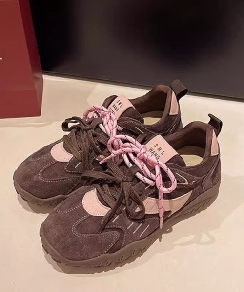 SHEPP（シープ）の「バイカラーシューレース チャンキーソール ダッドスニーカー（スニーカー・レディース・ベージュ/キャメル/ブラウン/イエロー・M/L）」の21枚目の写真