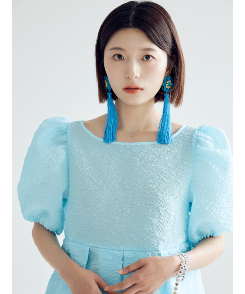 BOMNAL BOUTIQUE(ボムナルブティック)の「アイリスボリュームパフミディドレス_スカイ(ワンピース・レディース・その他・FREE)」の5枚目の写真