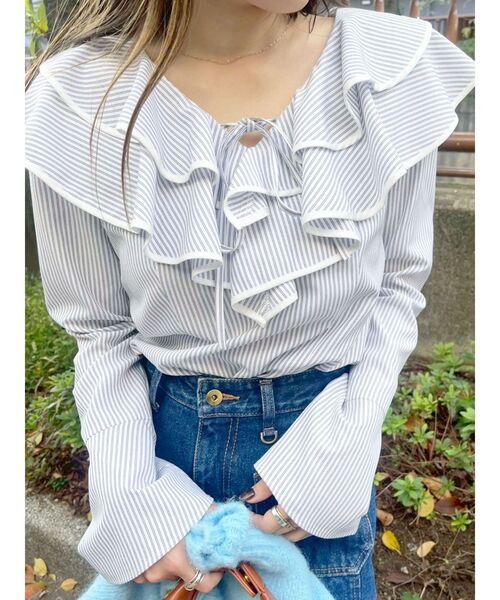 LAGUNAMOON（ラグナムーン）の「ラッフルパイピングブラウス（シャツ/ブラウス・レディース・ブルー/ホワイト/ピンク・FREE）」の19枚目の写真