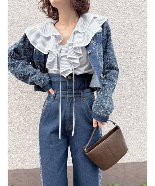 LAGUNAMOON(ラグナムーン)の「ラッフルパイピングブラウス 【春服】【オフィスカジュアル】(シャツ/ブラウス・レディース・ブルー/ホワイト/ピンク・FREE)」の2枚目の写真