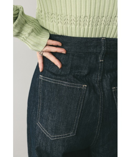 STYLEMIXER(スタイルミキサー)の「ロールアップタックデニム(デニムパンツ・レディース・インディゴブルー/ブラック・SMALL/MEDIUM/LARGE)」の18枚目の写真