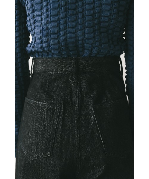 STYLEMIXER(スタイルミキサー)の「ロールアップタックデニム(デニムパンツ・レディース・インディゴブルー/ブラック・SMALL/MEDIUM/LARGE)」の8枚目の写真