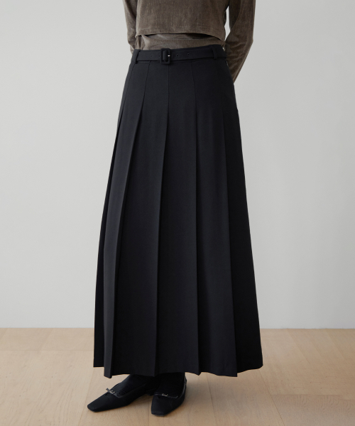 LEVAR(レバー)の「Classic Belt Pleats Maxi Skirt - Black(スカート・レディース・その他・MEDIUM/SMALL)」の1枚目の写真