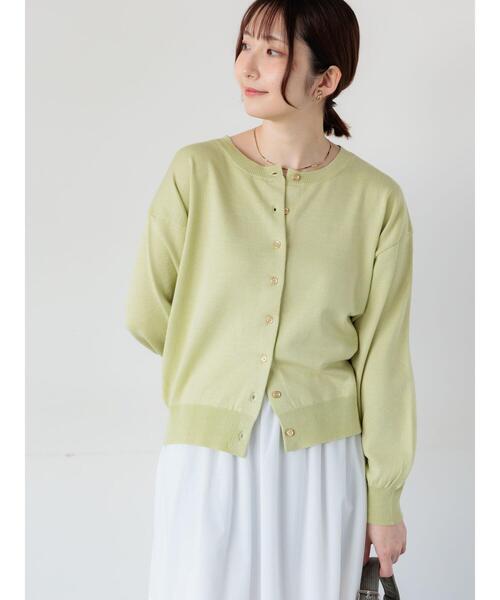 Te chichi TERRASSE（テチチテラス）の「金釦クルーネックカーディガン（カーディガン/ボレロ・レディース・チャコールグレー/イエロー/オフホワイト/ミント・F）」の4枚目の写真