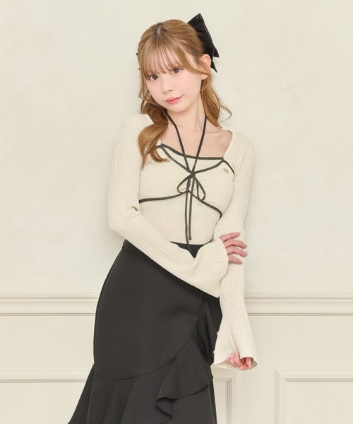 apres jour（アプレジュール）の「フロントリボンデザインニット（ニット/セーター・レディース・グレイッシュベージュ/ブラック/アイボリー・X-LARGE/フリー）」の4枚目の写真