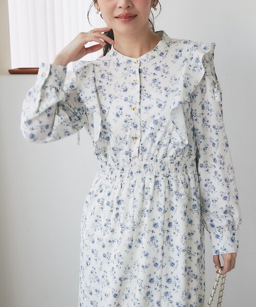 La boutique BonBon（ラブティックボンボン）の「【最強愛されワンピース】小花プリントマーメイドワンピース（ワンピース・レディース・オフホワイト/ライトグレー・FREE/PM）」の10枚目の写真