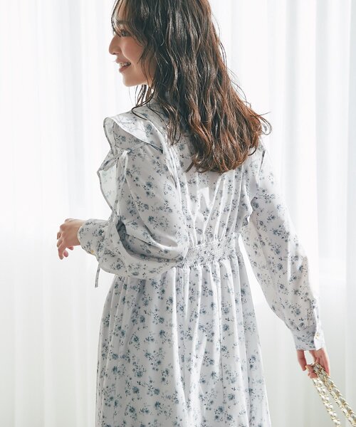 La boutique BonBon（ラブティックボンボン）の「【最強愛されワンピース】小花プリントマーメイドワンピース（ワンピース・レディース・オフホワイト/ライトグレー・FREE/PM）」の19枚目の写真