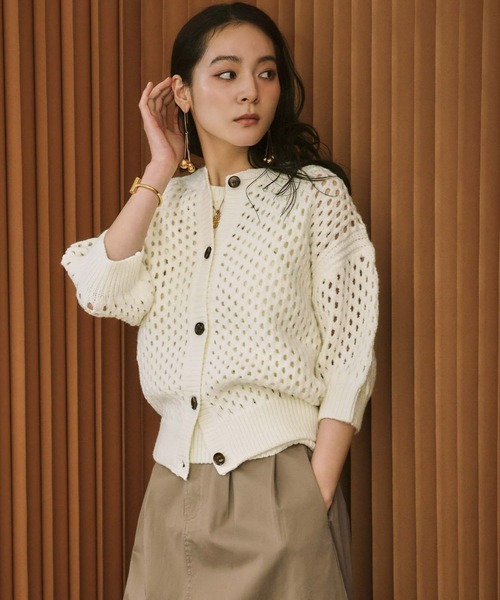ELFRANK(エルフランク)の「透かし編み メッシュニット カーディガン ノースリーブトップス アンサンブル 2点セット《着用動画あり》(ニット/セーター・レディース・イエロー/グリーン/オフホワイト・FREE)」の17枚目の写真