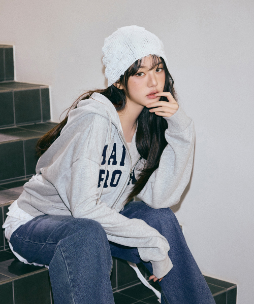 セール】MAISON DE ROLA EMBROIDERY HOOD ZIP-UP GRAY（パーカー