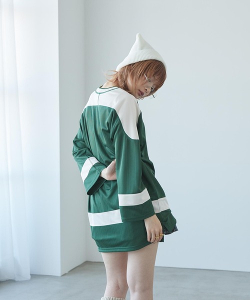 NIKE（ナイキ）の「ナイキ スポーツウェア ウィメンズ オーバーサイズド ジャージー チュニック / Nike Sportswear Women's Oversized Jersey Tunic IF0320-323 Fir（ジャージ・レディース・カモフラージュ・M/L/XS/XL/S）」の6枚目の写真