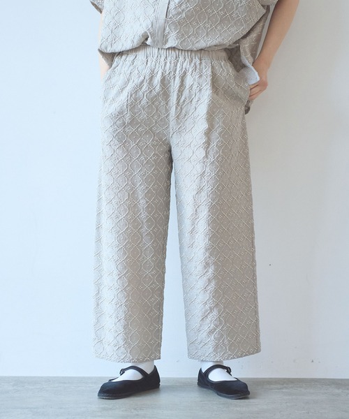 yuni（ユニ　）の「単色刺繍wide pettit pants（その他パンツ・レディース・ブラック/グリーン/ベージュ・FREE）」の7枚目の写真