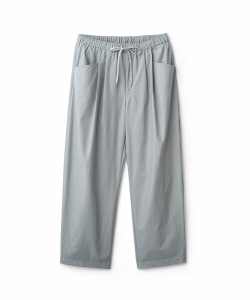 DANTON（ダントン）の「Men's Stunner Nylon 2tuck Easy Pants（その他パンツ・メンズ・グレイッシュベージュ/ブラック/オリーブ/ピンク系その他/グレー系その他・42/38/40/44）」の6枚目の写真