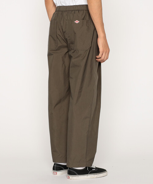 DANTON（ダントン）の「Men's Stunner Nylon 2tuck Easy Pants（その他パンツ・メンズ・グレイッシュベージュ/ブラック/オリーブ/ピンク系その他/グレー系その他・42/38/40/44）」の11枚目の写真