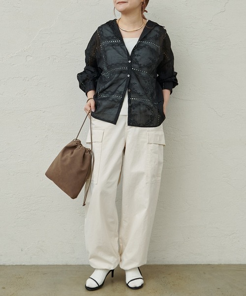 PUAL CE CIN（ピュアルセシン）の「パッチワーク刺繍レースブラウス（シャツ/ブラウス・レディース・オフホワイト/ブラック・FREE）」の5枚目の写真