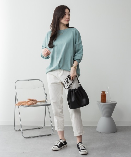 aity(アイティ)の「M-5L コットンゆったりロングスリーブカットソー 夏服(Tシャツ/カットソー・レディース・ブラック/オフホワイト/チャコールグレー/ミント/杢グレー・4L~5L/LL~3L/M~L)」の17枚目の写真