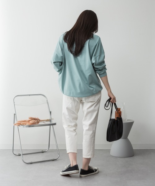 aity(アイティ)の「M-5L コットンゆったりロングスリーブカットソー 夏服(Tシャツ/カットソー・レディース・ブラック/オフホワイト/チャコールグレー/ミント/杢グレー・4L~5L/LL~3L/M~L)」の18枚目の写真