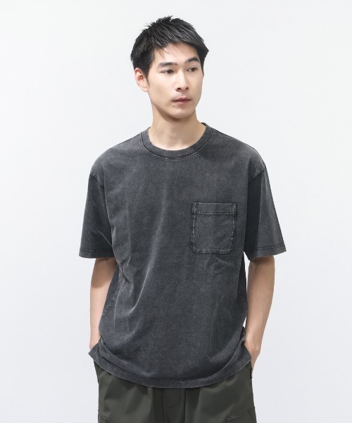 TIGORA(ティゴラ)の「ティゴラ TIGORA ウォッシュコットンTシャツ(Tシャツ/カットソー・メンズ・ダークグレー/ダークブルー・3L/LL/L/M/S)」の1枚目の写真