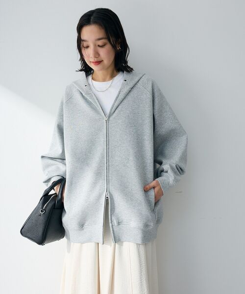 Green　Parks（グリーンパークス）の「Bigサイズパーカー（スウェット・レディース・ホワイト系その他2/チャコールグレー/杢グレー・FREE）」の14枚目の写真