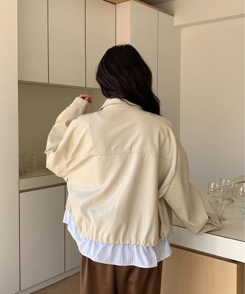 ROOPTOKYO(ループトウキョウ)の「シャツドッキング風フェイクレザーブルゾン 冬服(ブルゾン・レディース・アイボリー/ブラック・FREE)」の15枚目の写真