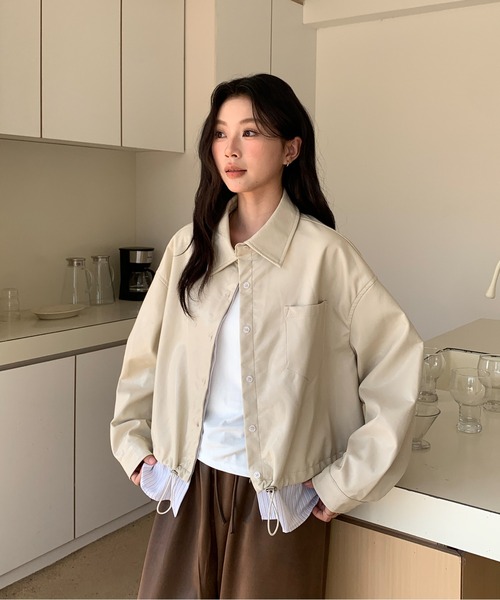 ROOPTOKYO(ループトウキョウ)の「シャツドッキング風フェイクレザーブルゾン 冬服(ブルゾン・レディース・アイボリー/ブラック・FREE)」の12枚目の写真