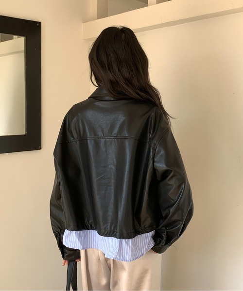 ROOPTOKYO(ループトウキョウ)の「シャツドッキング風フェイクレザーブルゾン 冬服(ブルゾン・レディース・アイボリー/ブラック・FREE)」の10枚目の写真