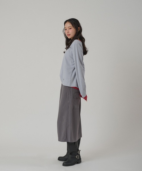 MUHET（ミュエータ）の「pinstripe tuck skirt / ピンストライプタックスカート（スカート・レディース・グレー/ネイビー・LARGE/MEDIUM）」の8枚目の写真