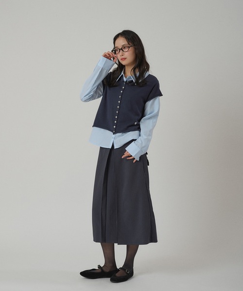 MUHET（ミュエータ）の「pinstripe tuck skirt / ピンストライプタックスカート（スカート・レディース・グレー/ネイビー・LARGE/MEDIUM）」の16枚目の写真