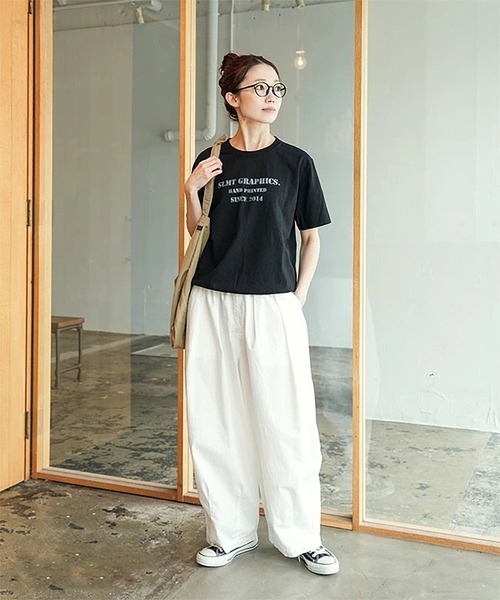 SOLAMONAT(ソラモナ)の「パフ天竺 裾リブベーシックプリントT ステンシルSLM(Tシャツ/カットソー・レディース・ブラック/ホワイト/杢グレー・FREE)」の7枚目の写真