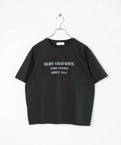 SOLAMONAT(ソラモナ)の「パフ天竺 裾リブベーシックプリントT ステンシルSLM(Tシャツ/カットソー・レディース・ブラック/ホワイト/杢グレー・FREE)」の8枚目の写真