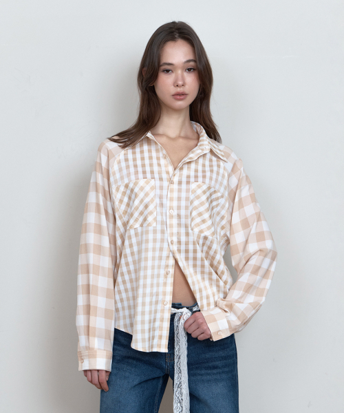 CURETTY(キュリティ)の「C COLOR BLOCK CHECK OVERSIZED SHIRT_BEIGE(シャツ/ブラウス・レディース・Beige・SMALL)」の4枚目の写真