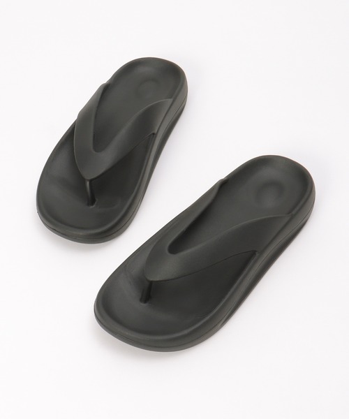 ikka（イッカ）の「リカバリートングサンダル（サンダル・メンズ・ブラック・XL/L/M）」の2枚目の写真