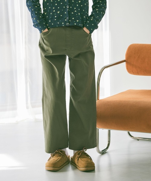 niko and...（ニコアンド）の「ストレッチストレートパンツ（その他パンツ・レディース・キャメル/カーキ/ブラック・MEDIUM/LARGE）」の4枚目の写真