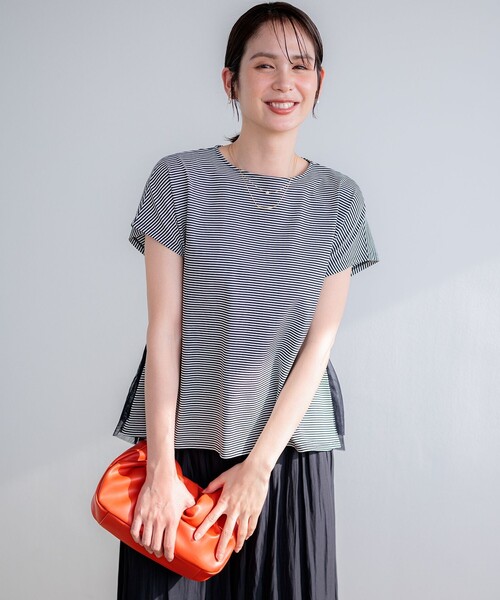 組曲 L(クミキョク オオキイサイズ)の「GIZAコットンチュールコンビ カットソー(Tシャツ/カットソー・レディース・ネイビー系2/アイボリー系/ネイビー系・5/7/6)」の19枚目の写真