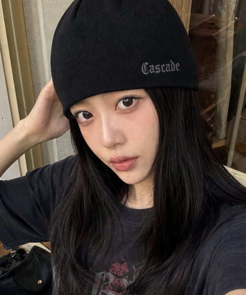 セール】Cascade Maxi Beanie Black（ニットキャップ/ビーニー）｜IDWS