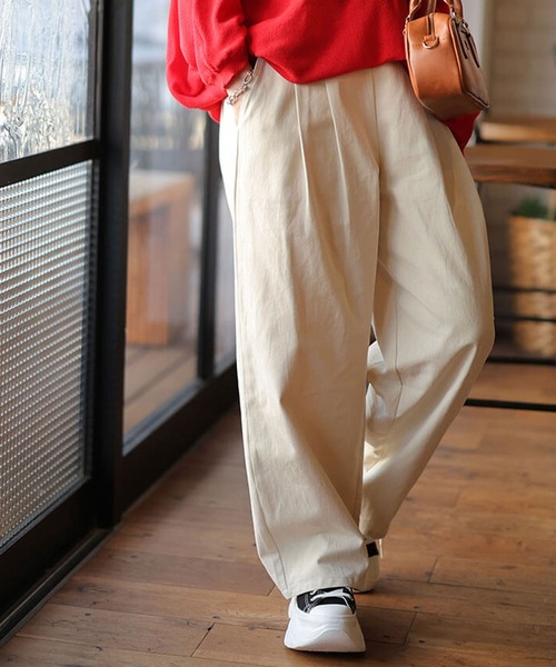 GOLDJAPAN(ゴールドジャパン)の「コットンチノタック入りバレルパンツ【大きいサイズ対応】(チノパンツ・レディース・ブラック/アイボリー/カーキ/ベージュ・LL/3L/4L/5L)」の3枚目の写真