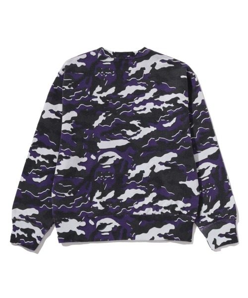 A BATHING APE(アベイシングエイプ)の「GLITCH WOODLAND CAMO BY BATHING APE CREWNECK SWEATSHIRT(スウェット・レディース・パープル/ピンク・SMALL/MEDIUM)」の3枚目の写真