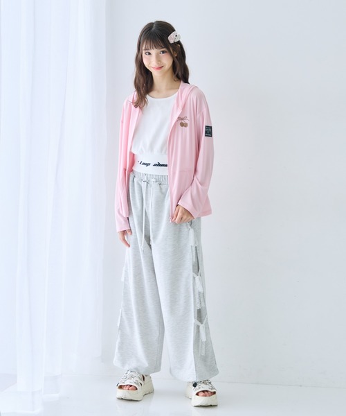 Amourire girl(アムリールガール)の「チェリー刺繍 ジップアップ 薄手 パーカー 羽織り UV対策(パーカー・キッズ・ネイビー/ピンク・130cm/160cm/140cm/150cm)」の18枚目の写真