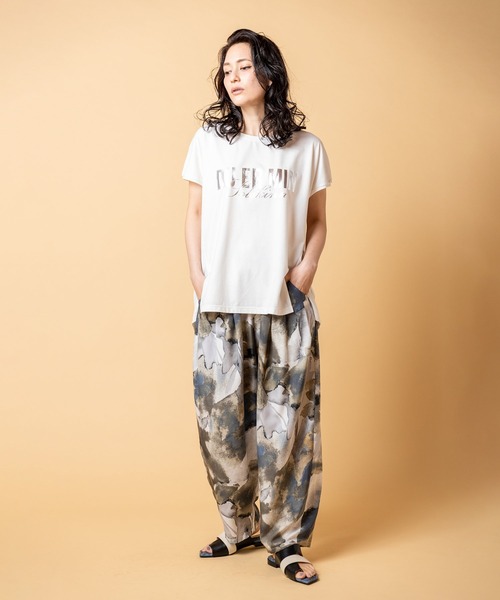 OSMOSIS(オズモーシス)の「プリントタックパンツ(その他パンツ・レディース・ブラウン/グレー/ピンク・ONE SIZE)」の18枚目の写真