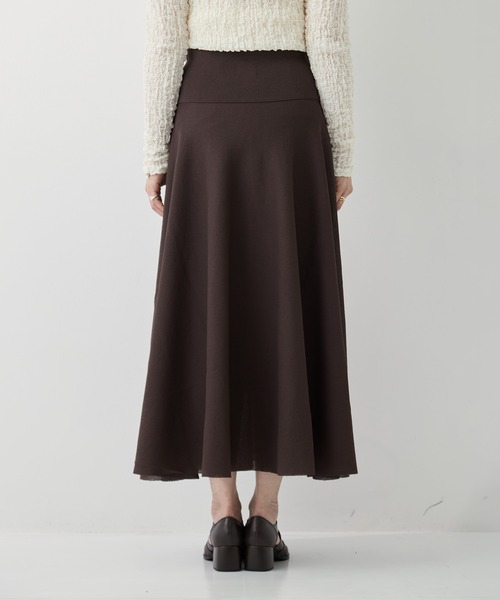 WRAPINKNOT（ラッピンノット）の「[WRAPINKNOT/ラッピンノット] Dry Knit Flare Skirt（スカート・レディース・アイボリー/ダークブラウン・0/1）」の12枚目の写真