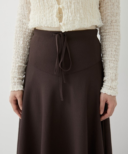 WRAPINKNOT（ラッピンノット）の「[WRAPINKNOT/ラッピンノット] Dry Knit Flare Skirt（スカート・レディース・アイボリー/ダークブラウン・0/1）」の13枚目の写真
