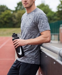 CORPUS TOKYO(�R�[�p�X �g�[�L���[)�́yNIKE/�i�C�L�z�@�X�e�����X�@���`���[�W�@�`���O�{�g���@950ml(����)