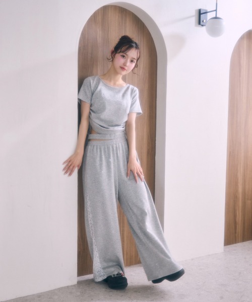 TITTY&CO.(ティティーアンドコー)の「サイドレースラメスウェットパンツ(スウェットパンツ・レディース・グレー/ブラック/ピンク・FREE)」の17枚目の写真
