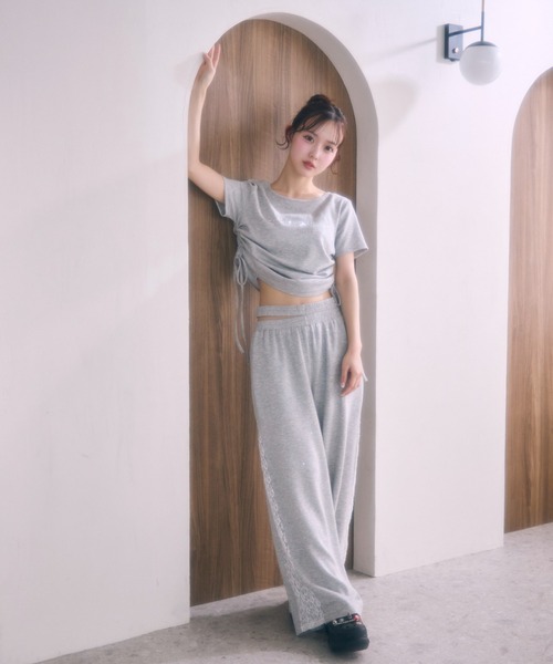 TITTY&CO.(ティティーアンドコー)の「サイドレースラメスウェットパンツ(スウェットパンツ・レディース・グレー/ブラック/ピンク・FREE)」の19枚目の写真