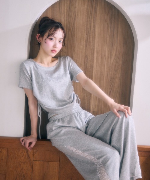 TITTY&CO.(ティティーアンドコー)の「サイドレースラメスウェットパンツ(スウェットパンツ・レディース・グレー/ブラック/ピンク・FREE)」の22枚目の写真